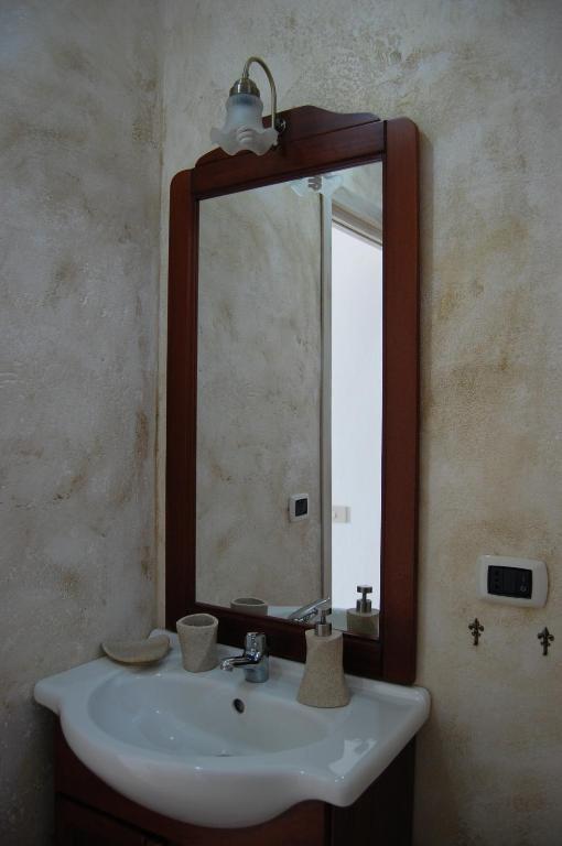 Andrea E Valentina Bed & Breakfast ซาร์คิตตู กูเญรี ภายนอก รูปภาพ