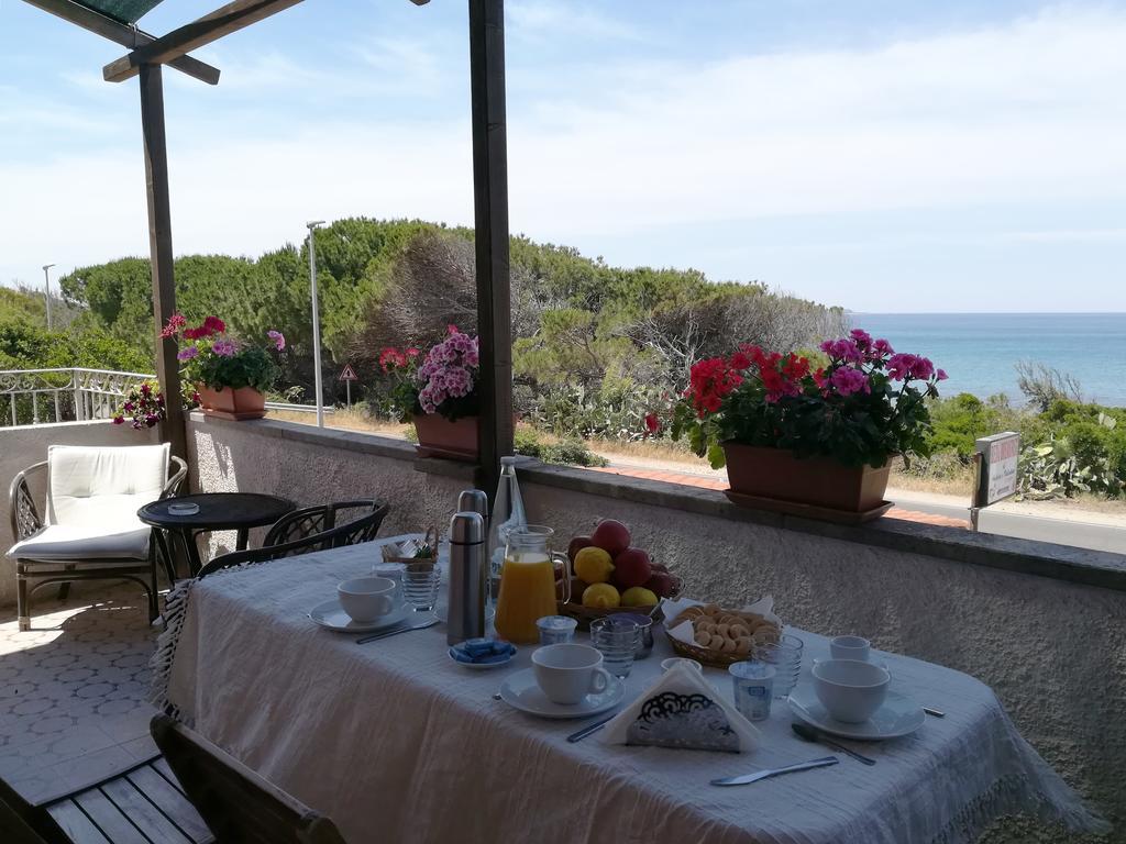 Andrea E Valentina Bed & Breakfast ซาร์คิตตู กูเญรี ภายนอก รูปภาพ