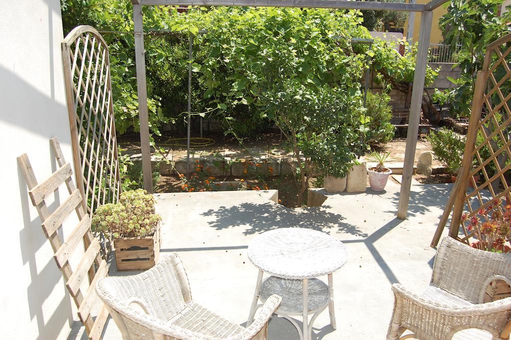 Andrea E Valentina Bed & Breakfast ซาร์คิตตู กูเญรี ภายนอก รูปภาพ